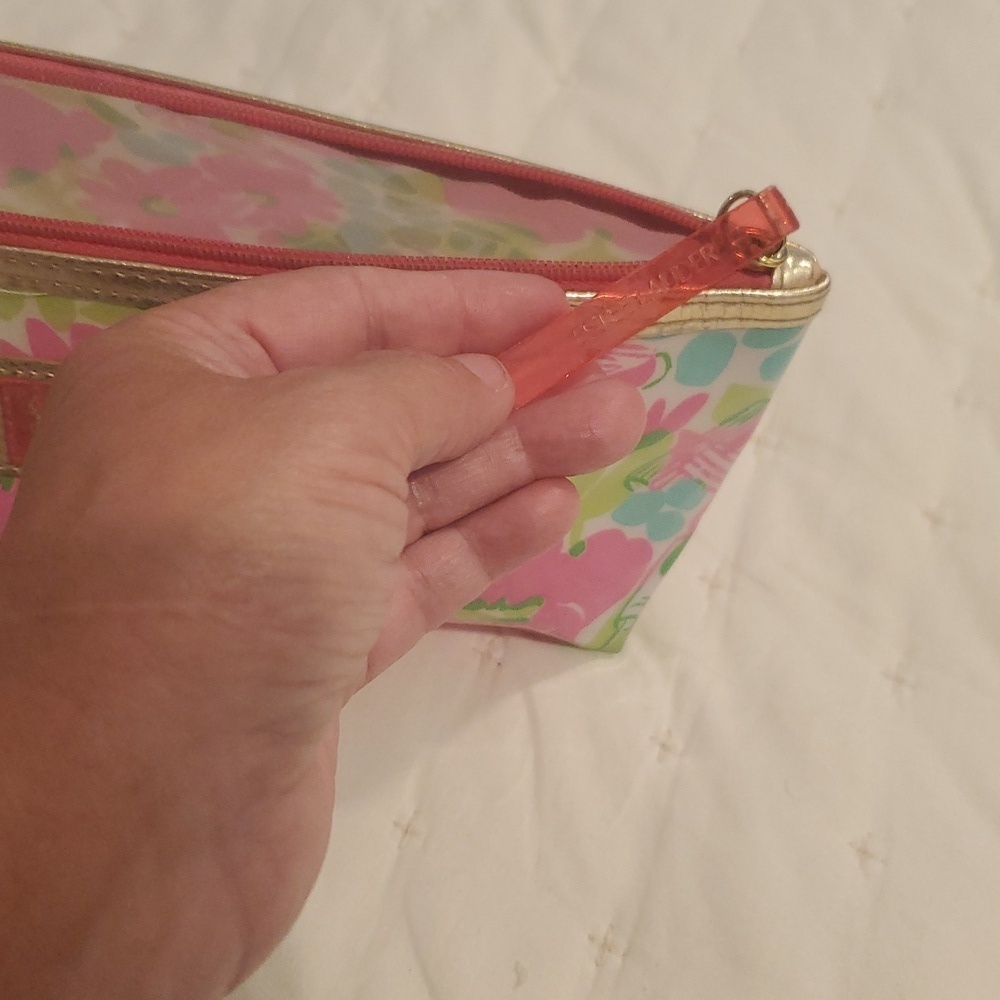 Lilly Pulitzer Estee Lauder Makeup Bag (37) - Picture 5 of 5